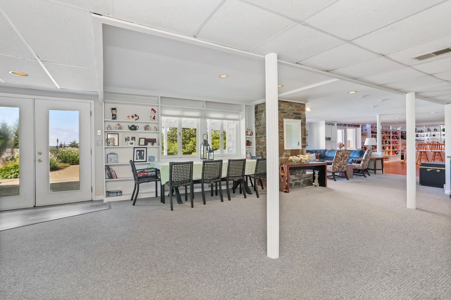 132 Merrimac Drive Photo 28