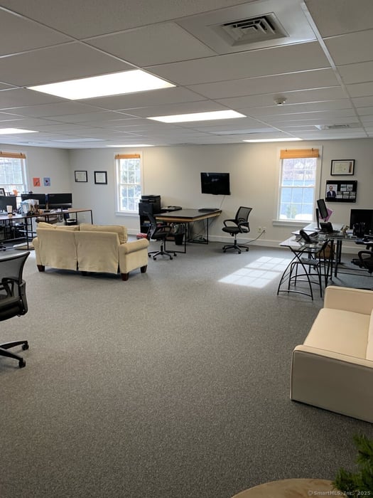 6 Cornwall Road Photo 9