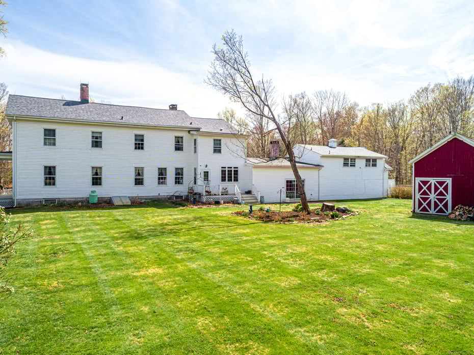 1115 Monroe Turnpike Photo 7