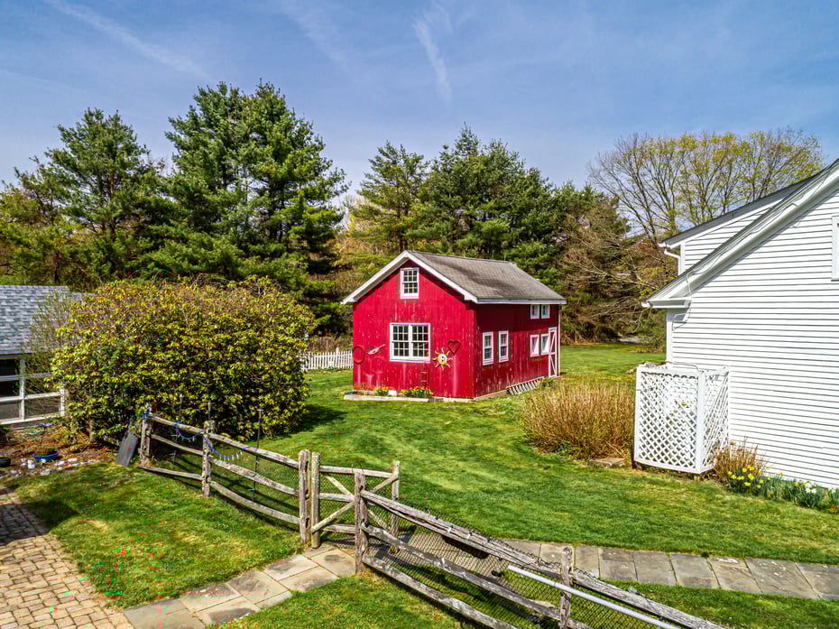 1115 Monroe Turnpike Photo 8