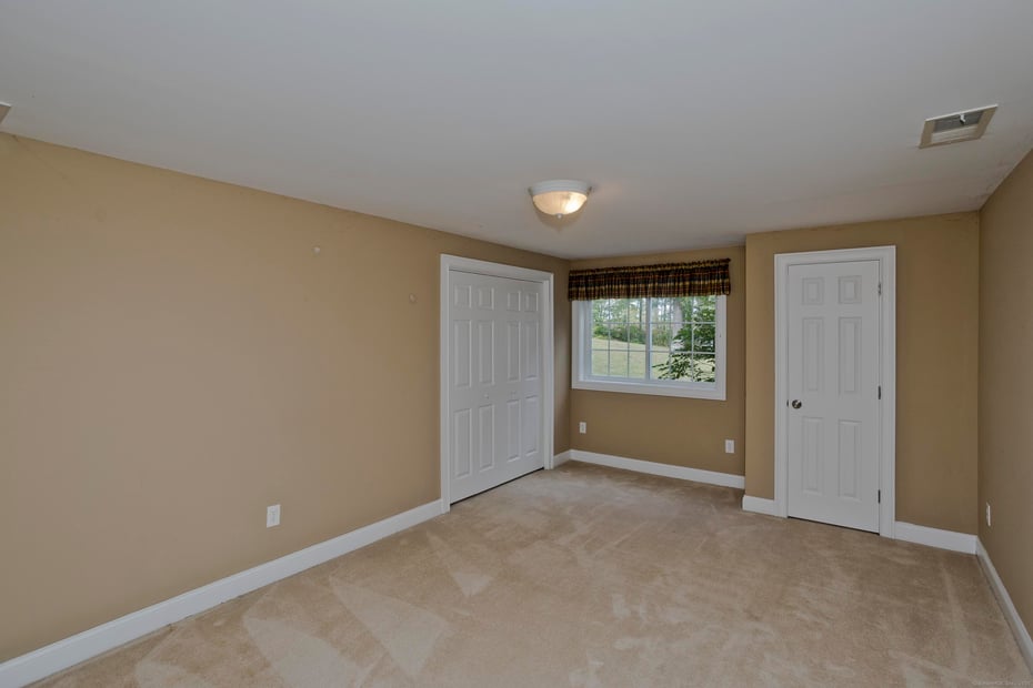 48 Cider Mill Heights Photo 17