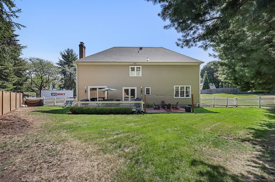 305 South Gate Lane Photo 34