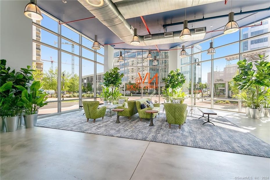 100 Commons Park North  #1402 Photo 10