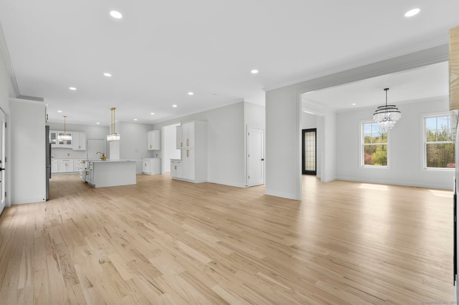 42 Pine Ledge Trail Photo 12