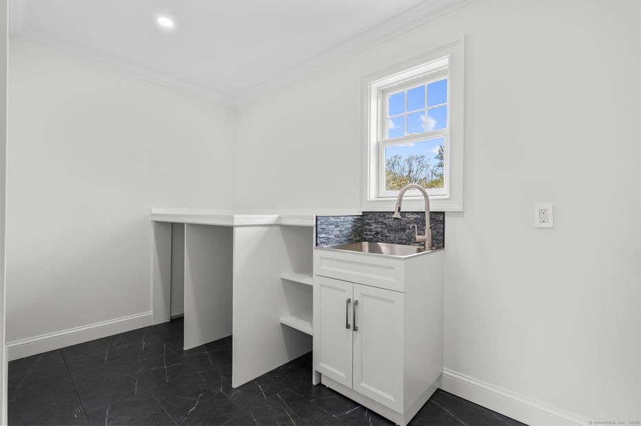 42 Pine Ledge Trail Photo 24