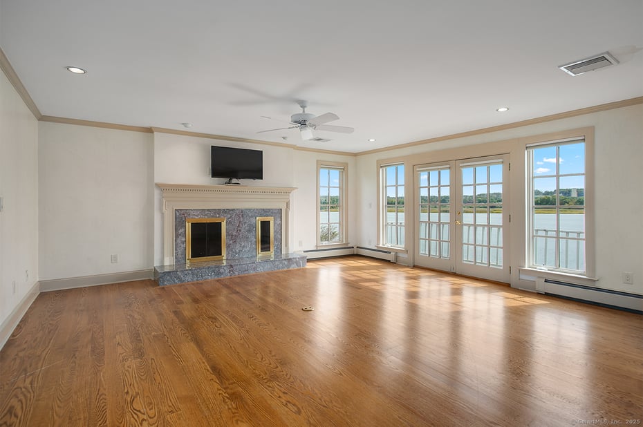 5060 Main Street Photo 27