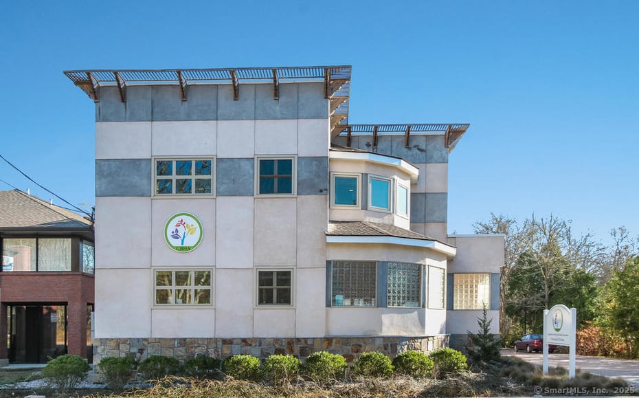 118 South Broad Street Photo 4