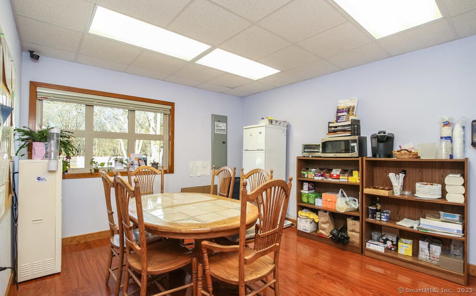 118 South Broad Street Photo 7