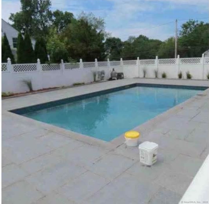 1350 Brooklawn Avenue Photo 9