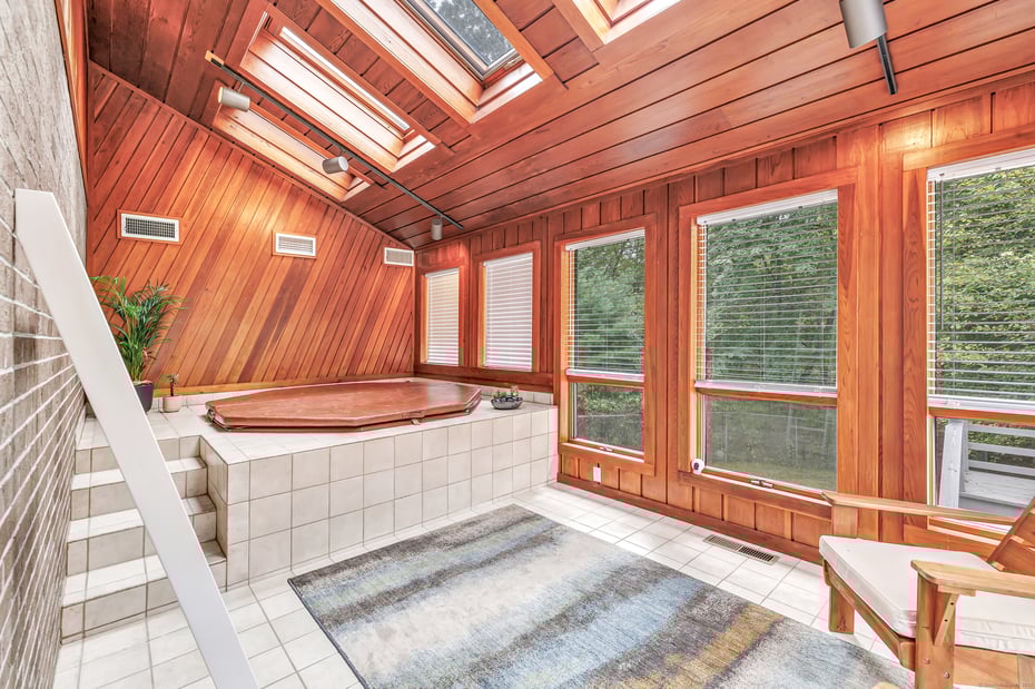 28 Strawberry Lane Photo 23