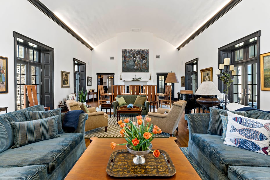 153 Ferry Road Photo 12