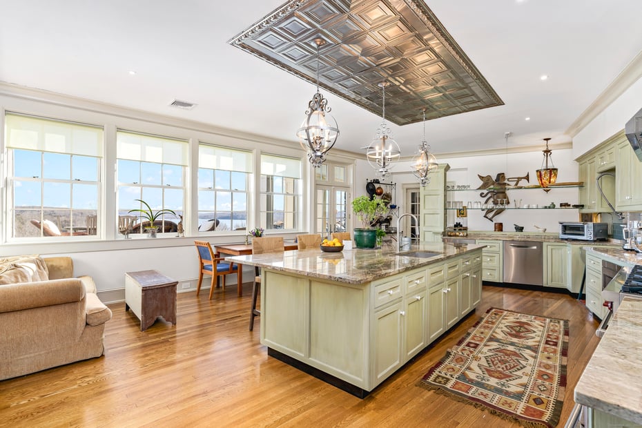 153 Ferry Road Photo 27