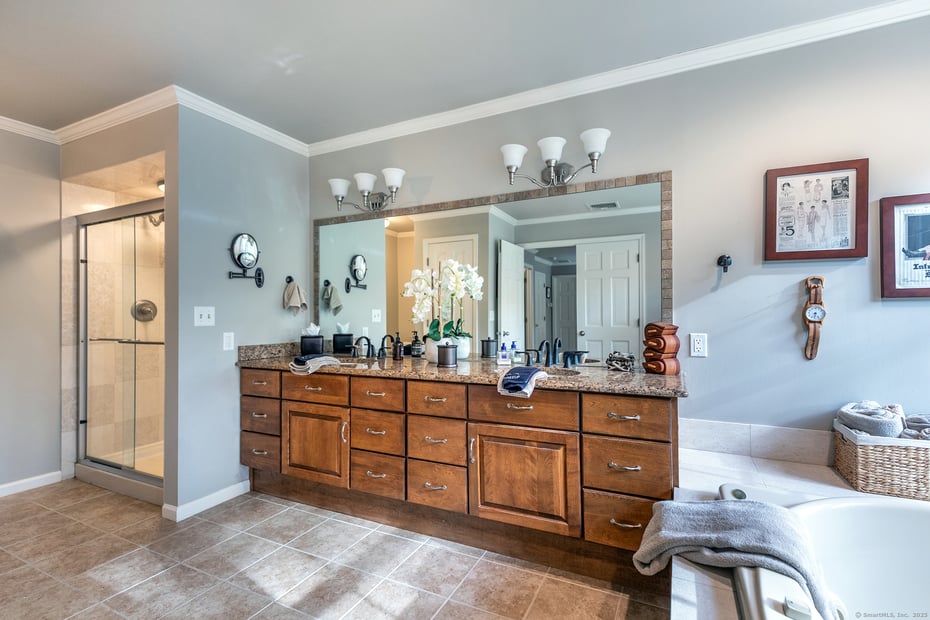 32 Sail Harbour Drive Photo 19