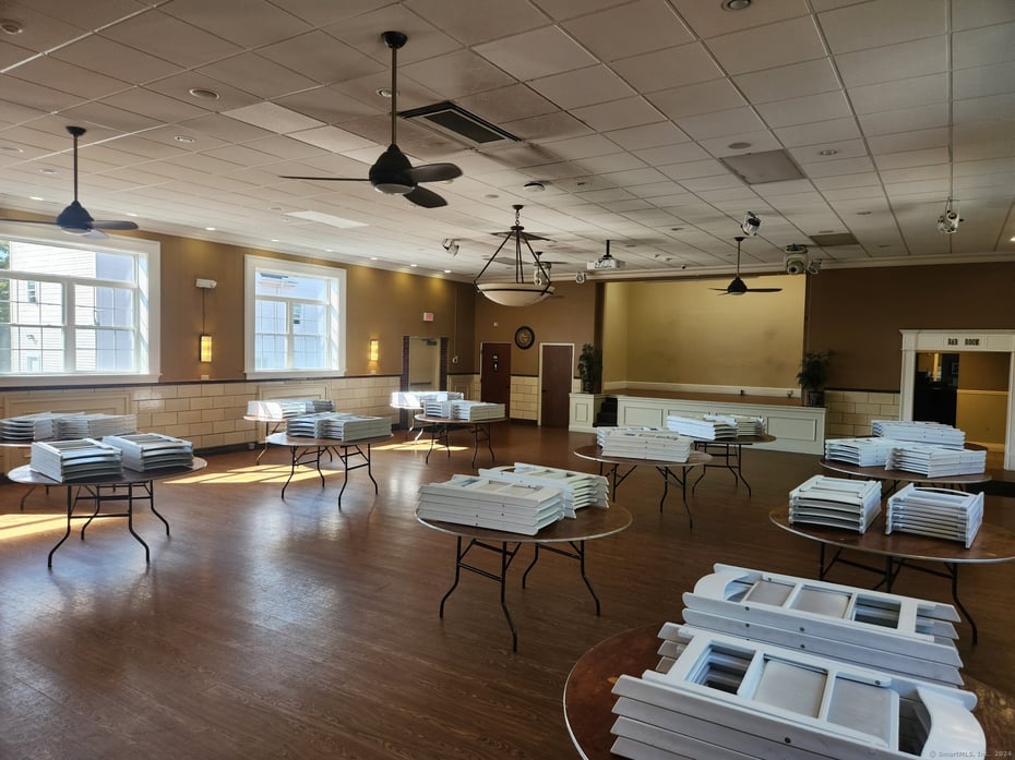 37 Orlando Street Photo 9