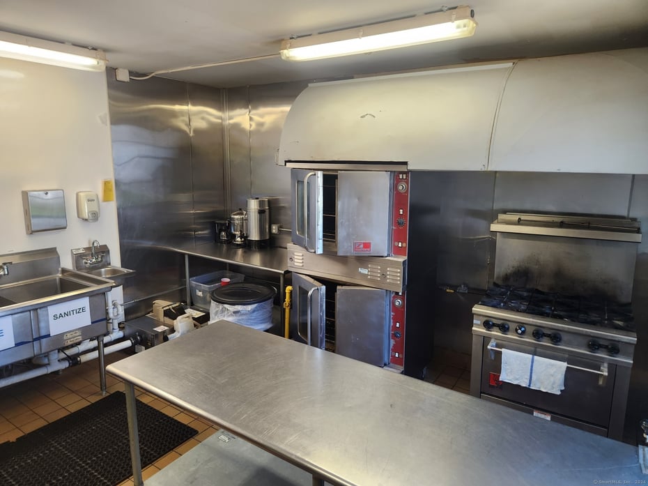 37 Orlando Street Photo 14