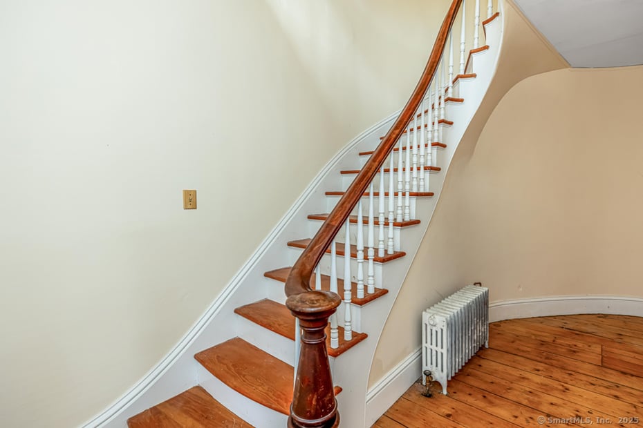 1572 Saybrook Road Photo 11