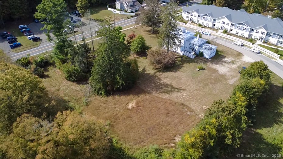 1572 Saybrook Road Photo 35