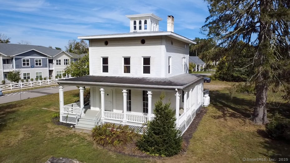 1572 Saybrook Road Photo 37