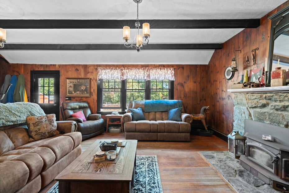 298 Kenyon Road Photo 25