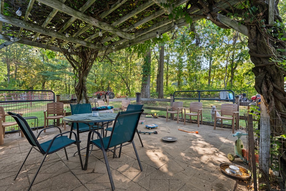 298 Kenyon Road Photo 30