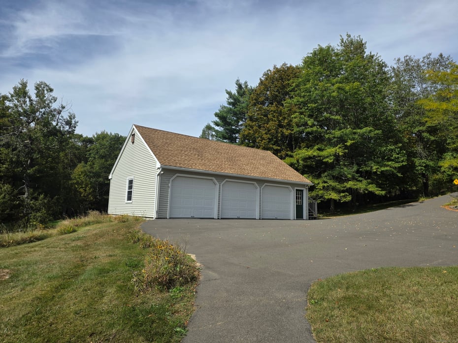 70 Colebrook Road Photo 4