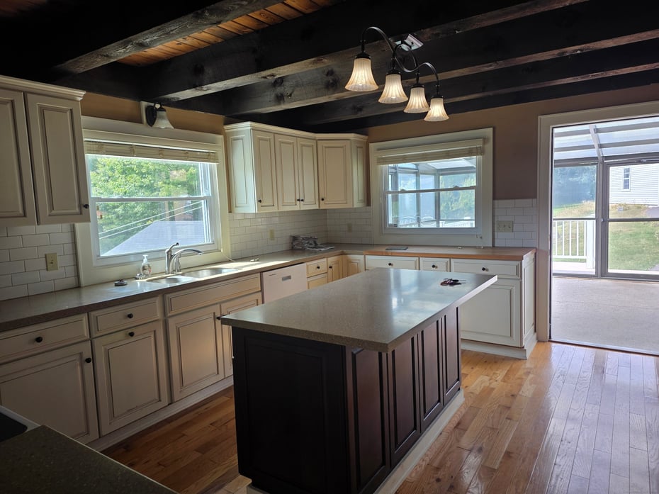 70 Colebrook Road Photo 10