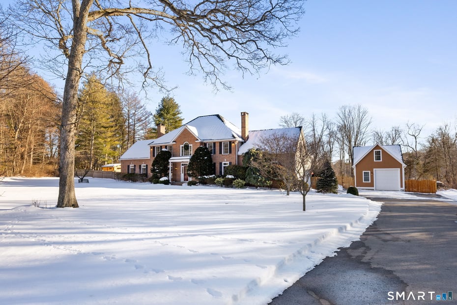 16 Robin Hood Lane Photo 2