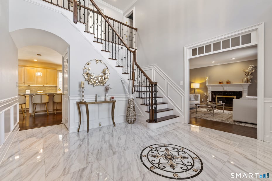 16 Robin Hood Lane Photo 9