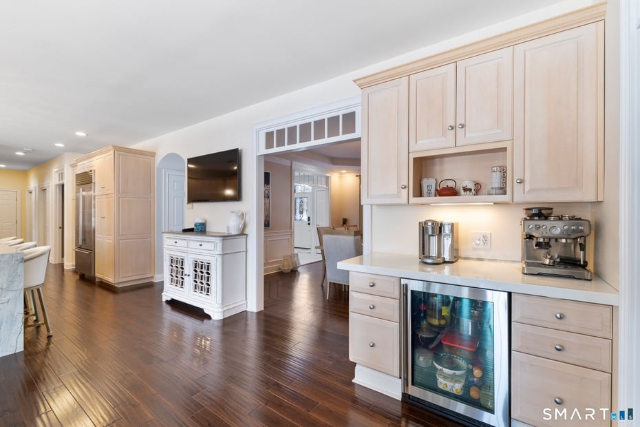 16 Robin Hood Lane Photo 13