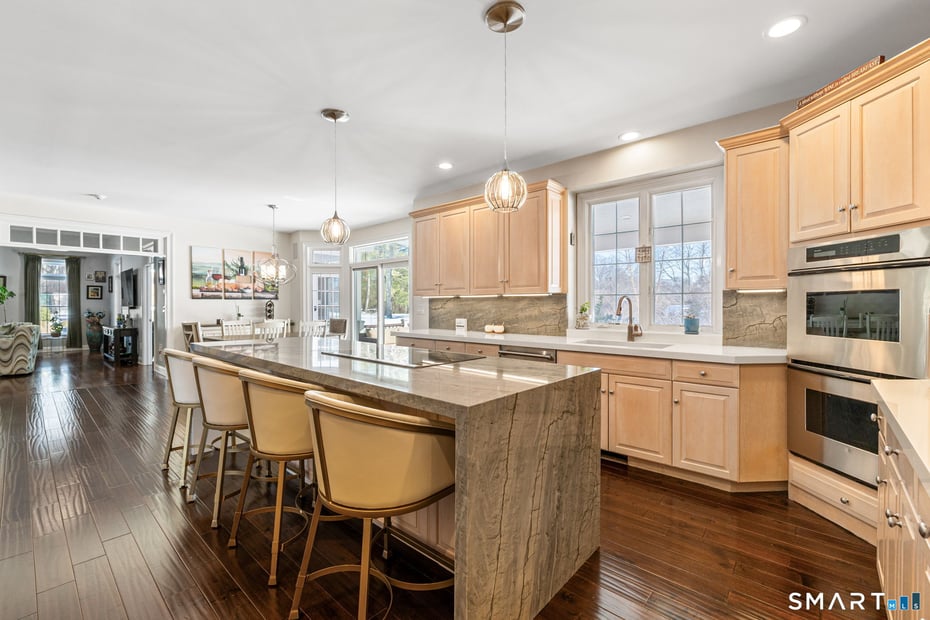 16 Robin Hood Lane Photo 14