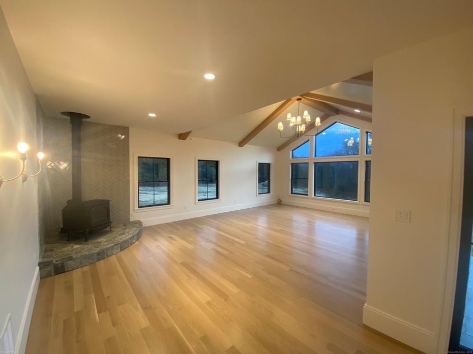 52 Westenhook Terrace Photo 21