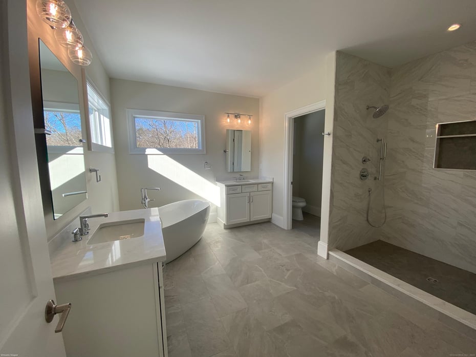 52 Westenhook Terrace Photo 32