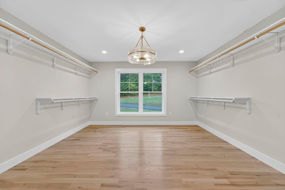 241 Old Farms Road Photo 21