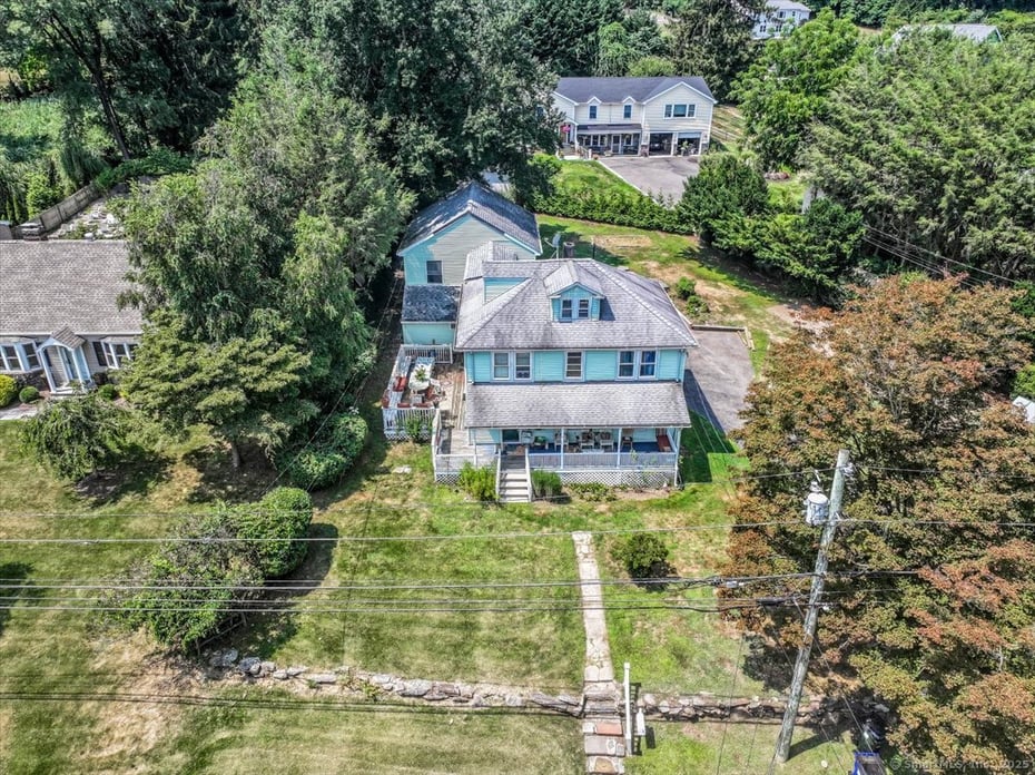 647 Bronson Road Photo 2