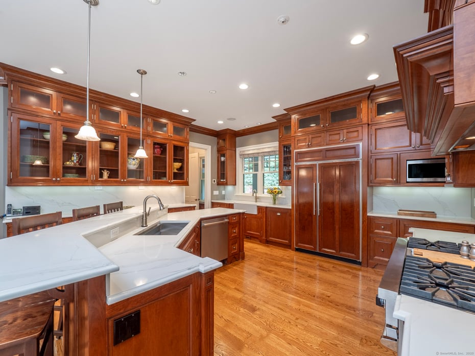 55 Tanners Drive Photo 12