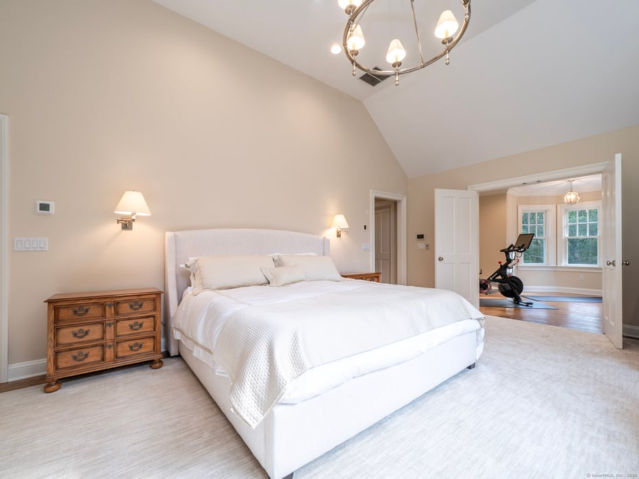 55 Tanners Drive Photo 15