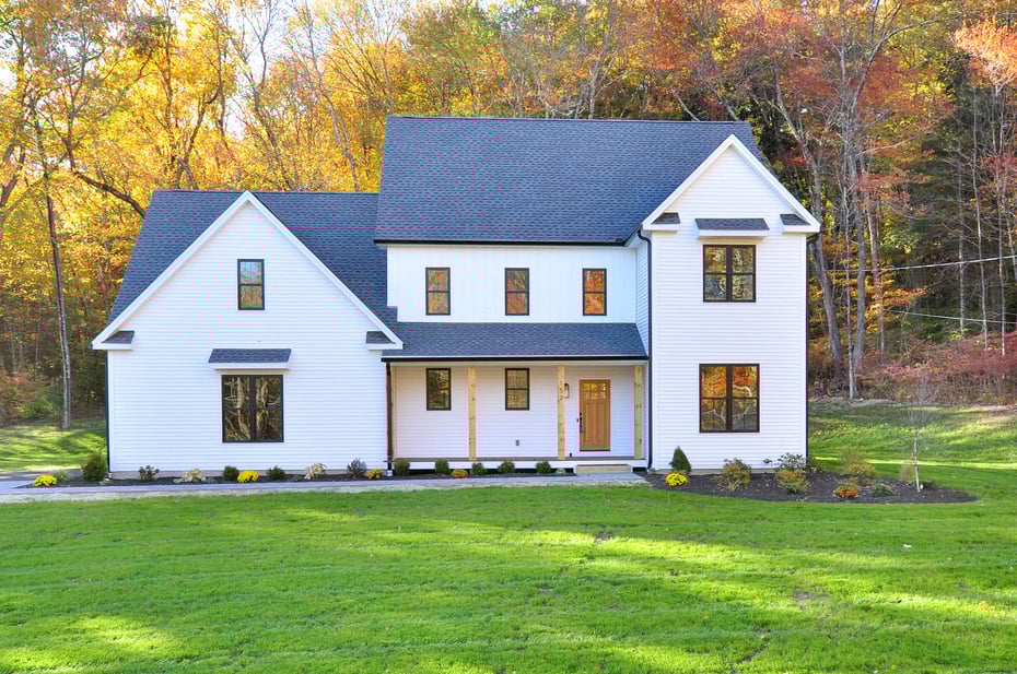 152 East Hill Road Photo 2