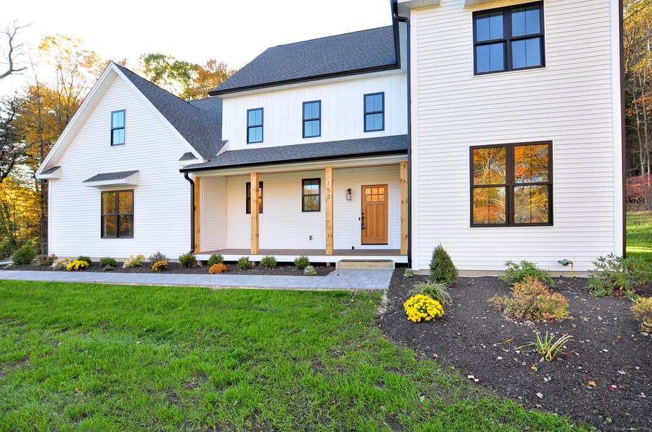 152 East Hill Road Photo 4