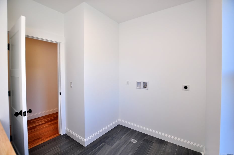 152 East Hill Road Photo 20