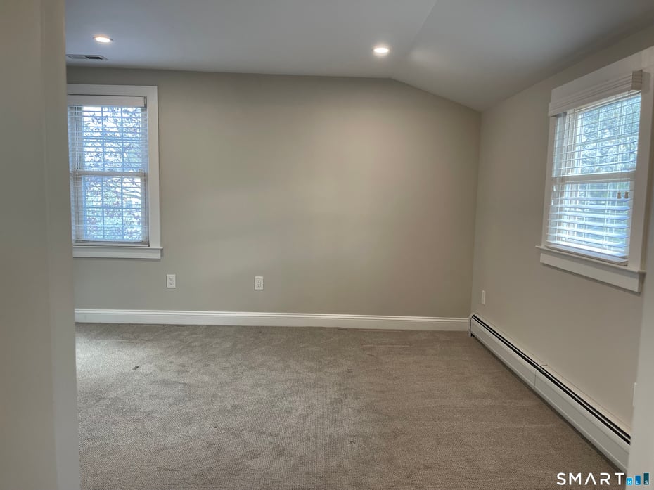 31 Ledge Avenue  #2 Photo 19