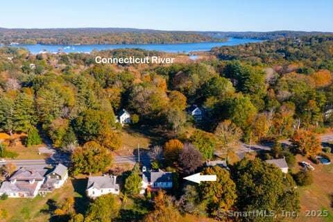 79 Middlesex Avenue Photo 25