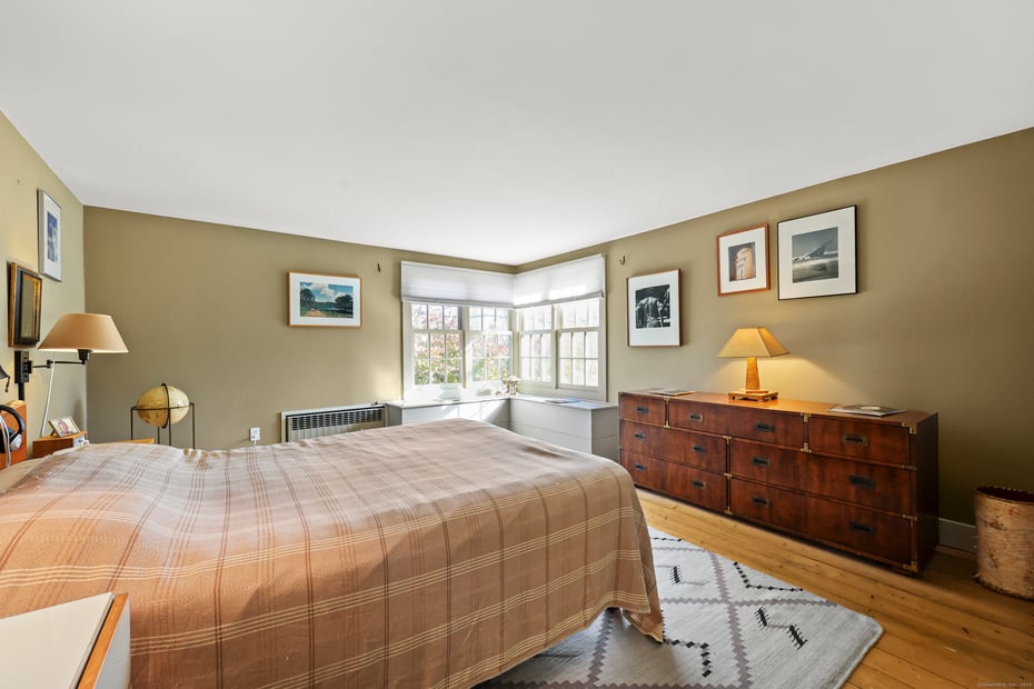 123 Goshen East Street Photo 27