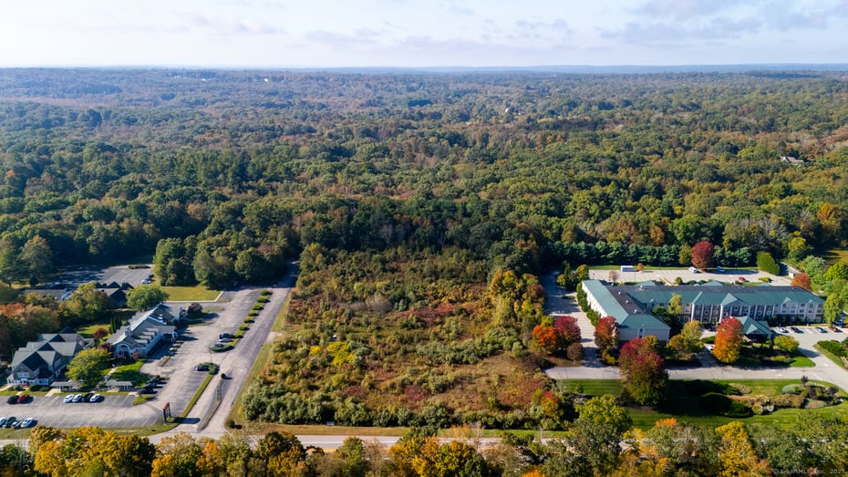 399 Norwich Westerly Road Photo 6