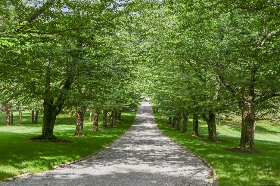 214 Good Hill Road Photo 3