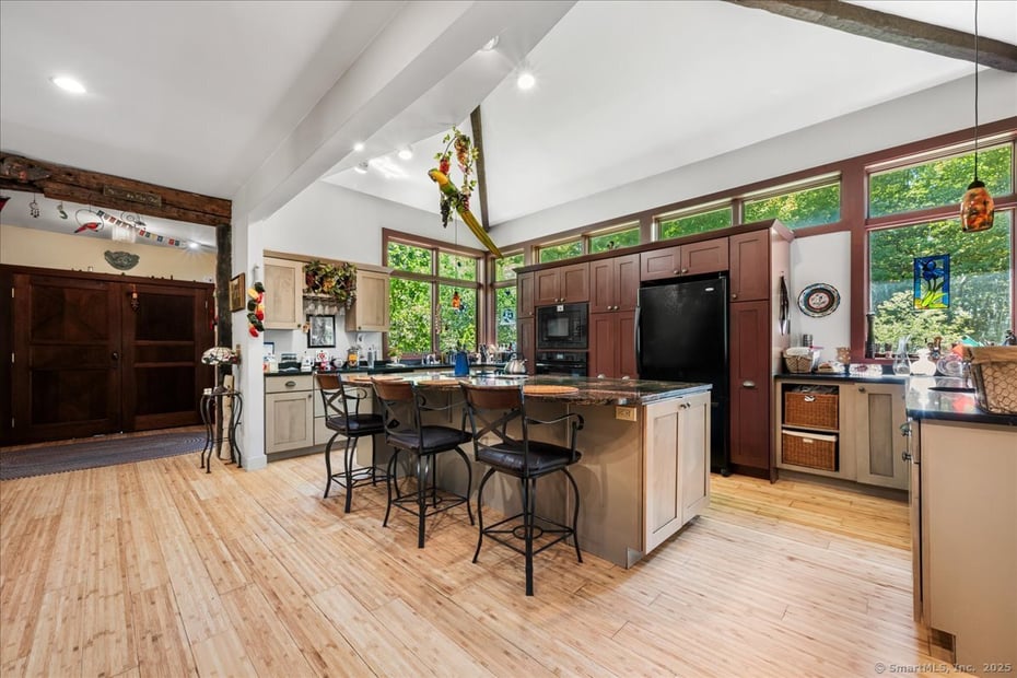 39 Hewitt Road Photo 7