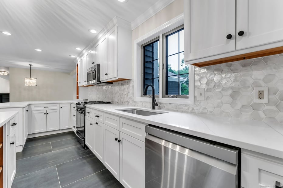 92 Shafer Road Photo 5