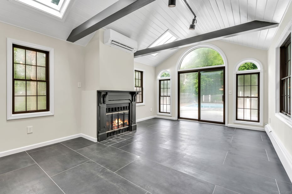 92 Shafer Road Photo 9