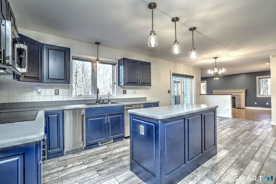 84 Chelsea Court Photo 18