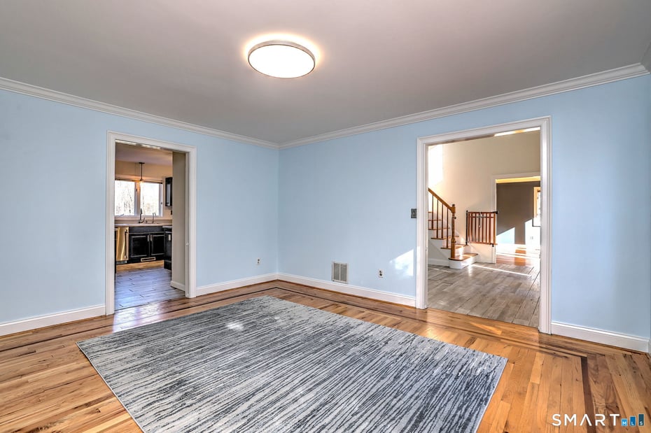 84 Chelsea Court Photo 21