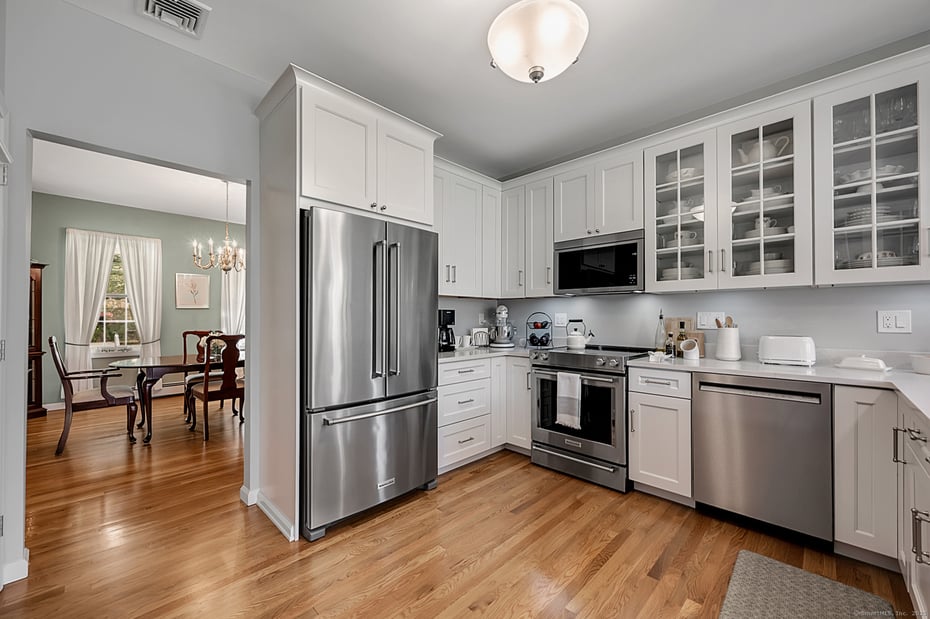 20 Cowles Road Photo 10